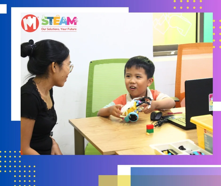 robot-giao-duc-tu-duy-lap-trinh-cho-tre-1 (2).webp